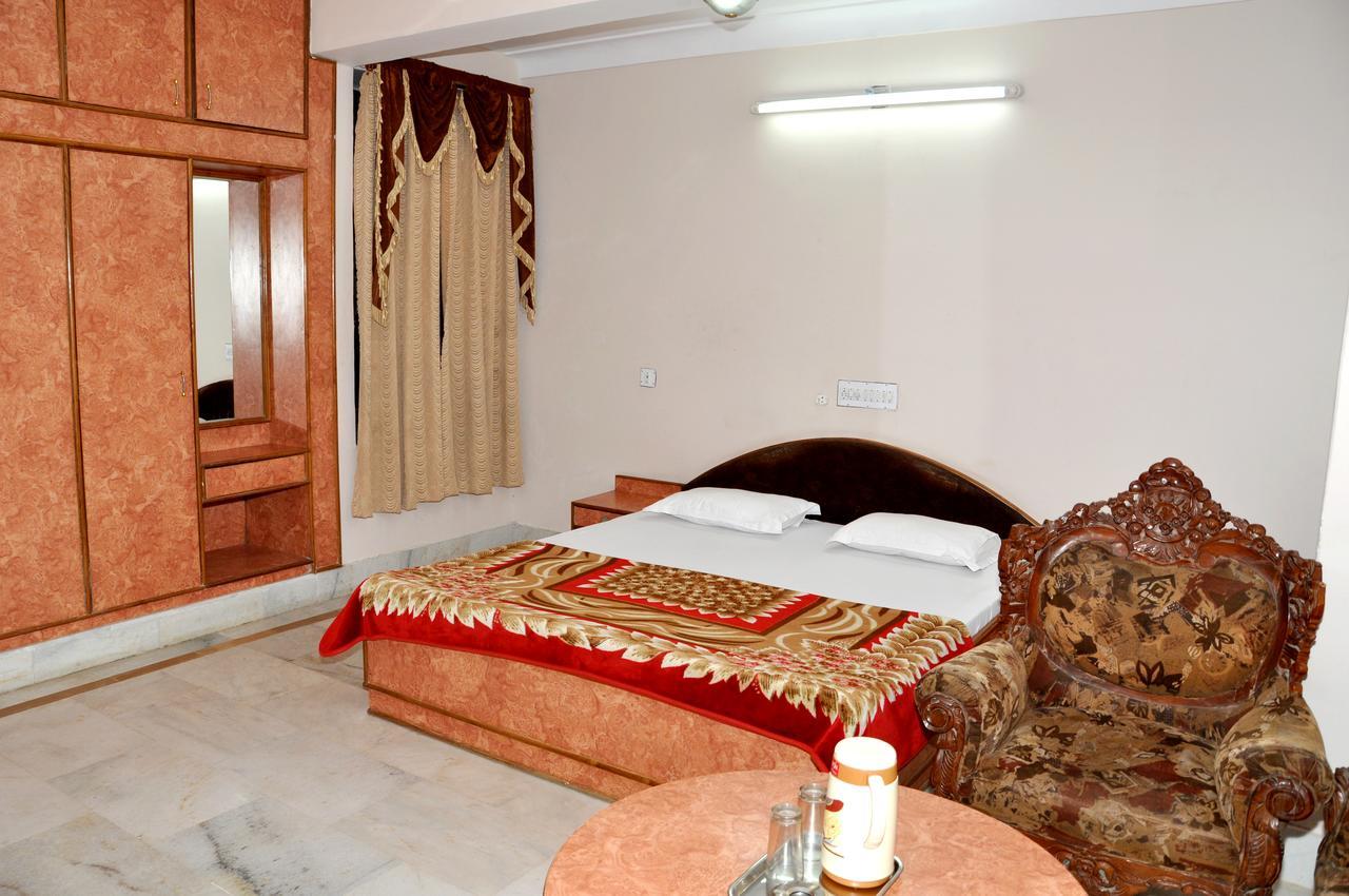 Hotel Kirti Plaza Chittorgarh Exterior photo