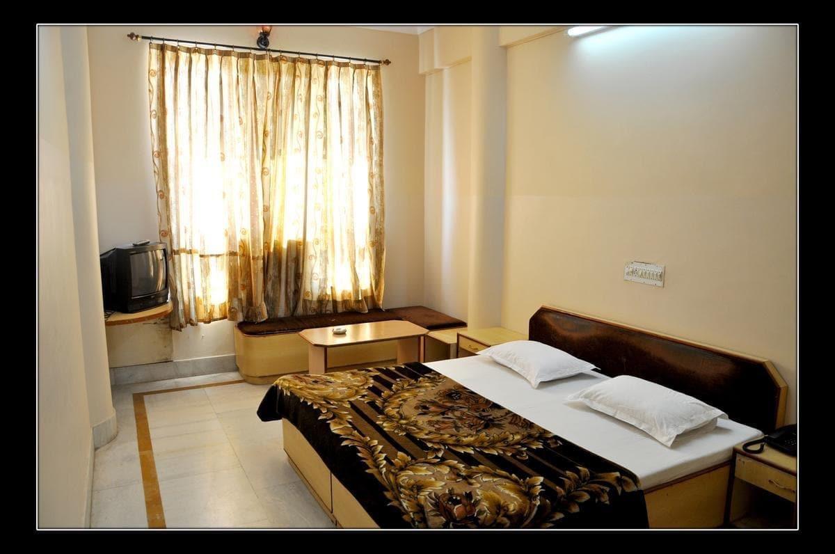 Hotel Kirti Plaza Chittorgarh Exterior photo