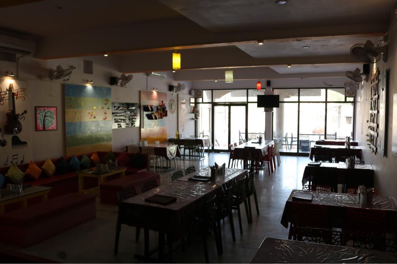 Hotel Kirti Plaza Chittorgarh Exterior photo